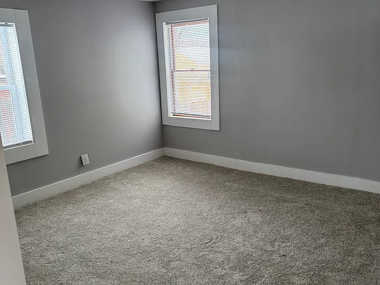 69 Ashton Pl #1 — Photo 10
