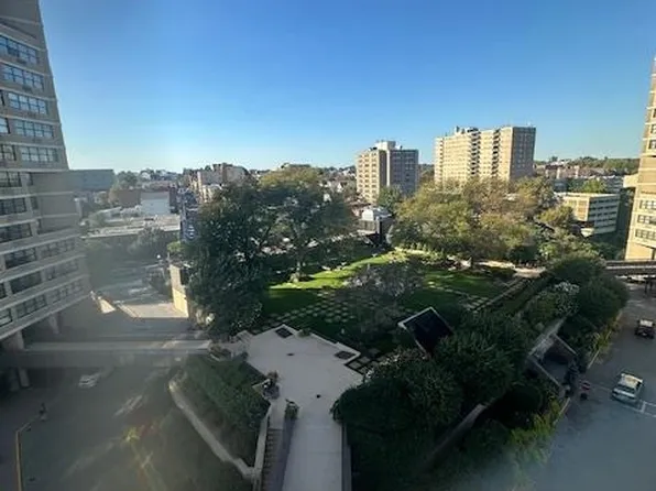 7002 Blvd East image 18 of 22