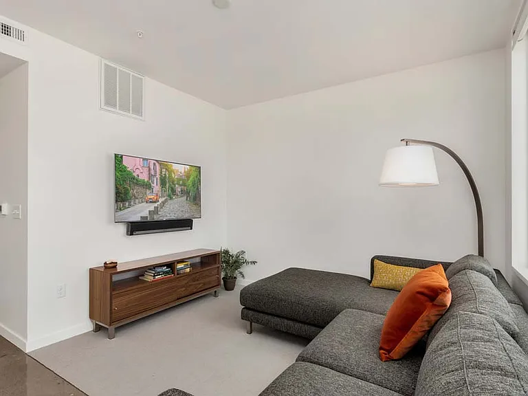 401 Linden St #3-231 — Photo 7