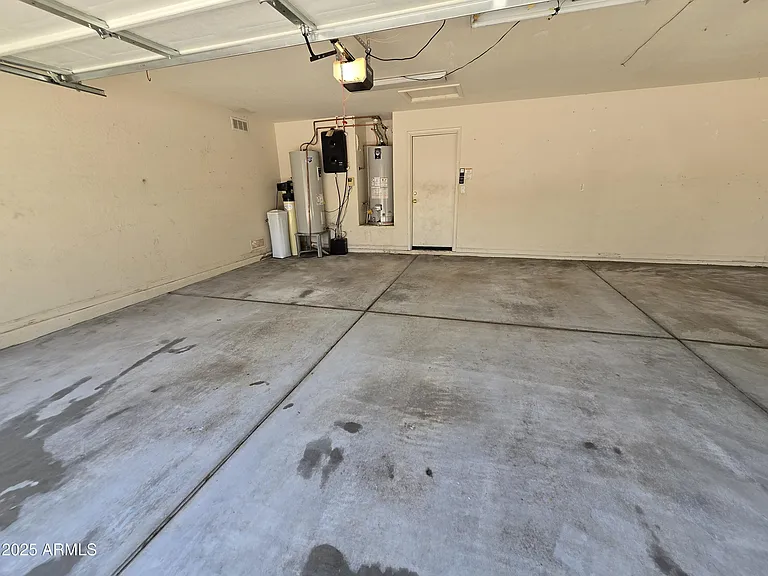 223 W Pelican Dr — Photo 30