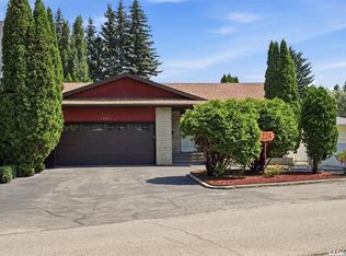 1224 Crescent Blvd, Saskatoon, SK S7M3W6