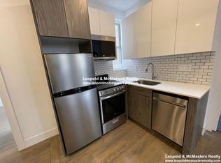 15 Queensberry St #11, Boston, MA 02215