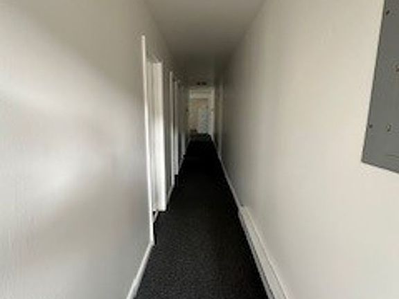 3rd image of 20 Water St APT 4