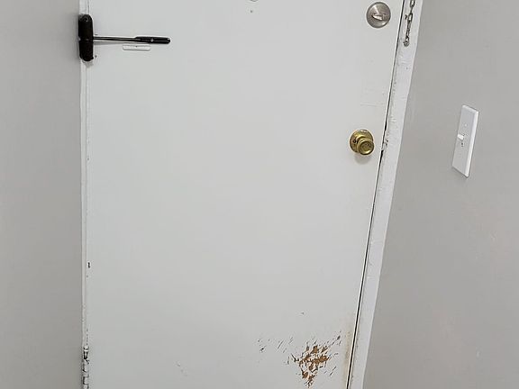 5th image of 110 61st St APT 3