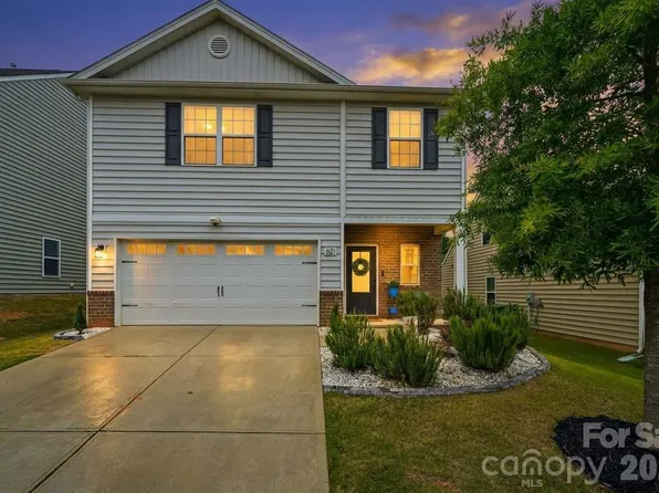 621 Cape Fear St, Fort Mill, SC 29715