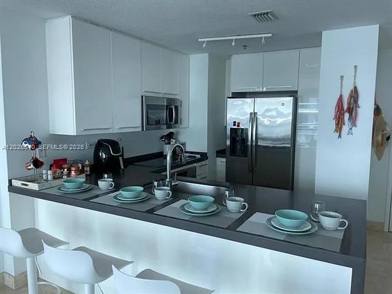 6515 Collins Ave #710 — Photo 10