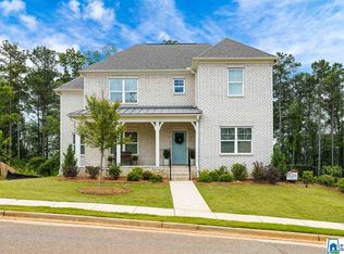 415 Lakeridge Dr, Trussville, AL 35173