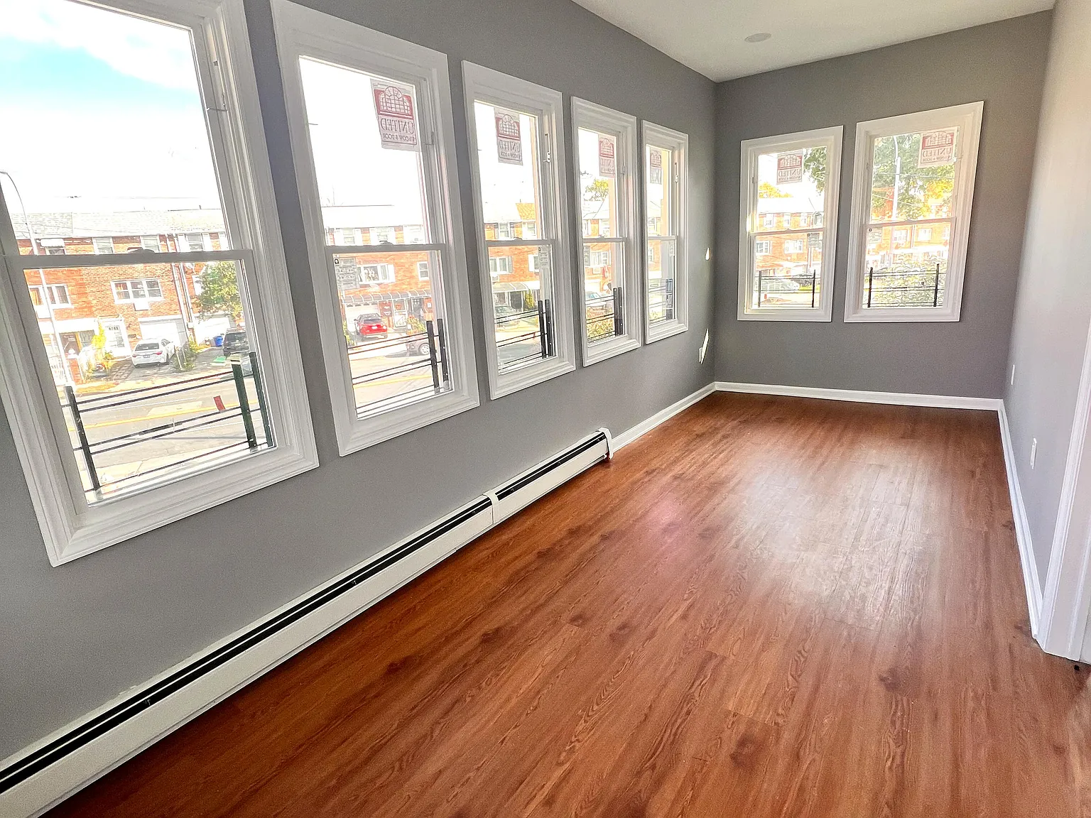 Hempstead Ave, Queens Village — Photo 3