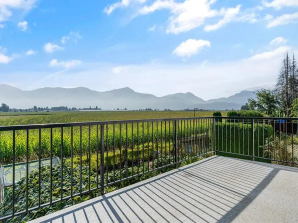 46702 Arbutus Ave, Chilliwack, BC V2P 6P4