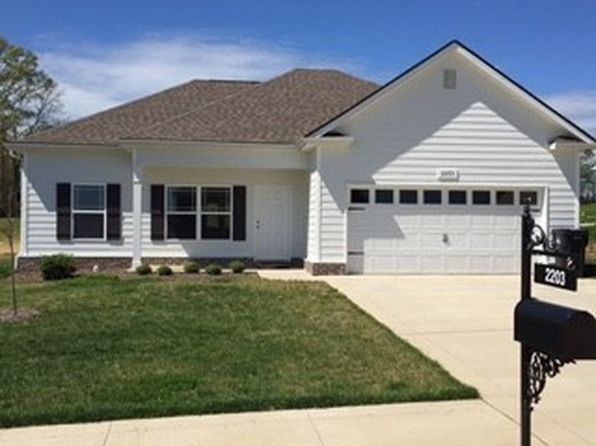 2203 Bee Hive Dr
