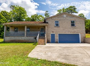 2521 W Old Topside Rd, Louisville, TN 37777