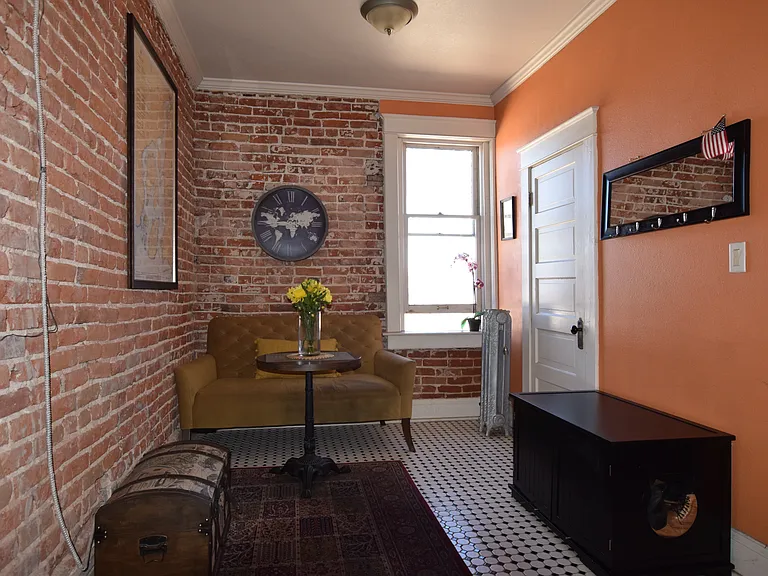 1550 N Ogden St #F — Photo 6