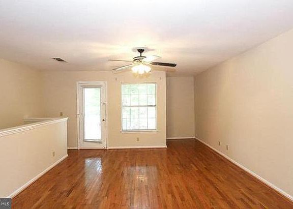 3rd image of 10815 Hampton Mill Ter APT 100