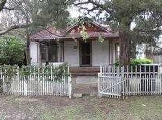432 Oxford St, Houston, TX 77007