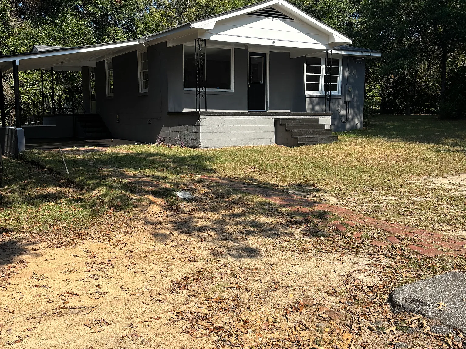 2 bed, 900 sqft, $950 — Photo 2