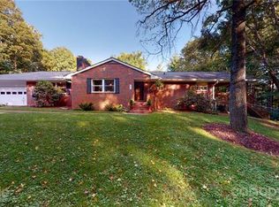 21 Fowler Town Rd, Candler, NC 28715