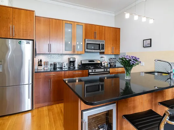 206 Kent St APT 6, Brooklyn, NY 11222