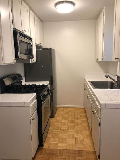 1st image of 1453 12th St APT 1