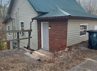 154 S Jackson St APT A, Athens, TN 37303