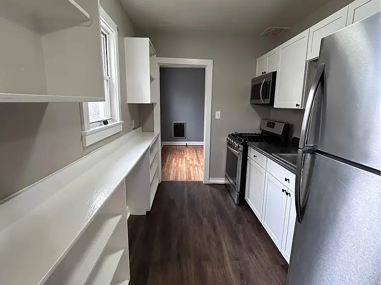 631 Mulberry Ave #631 — Photo 1