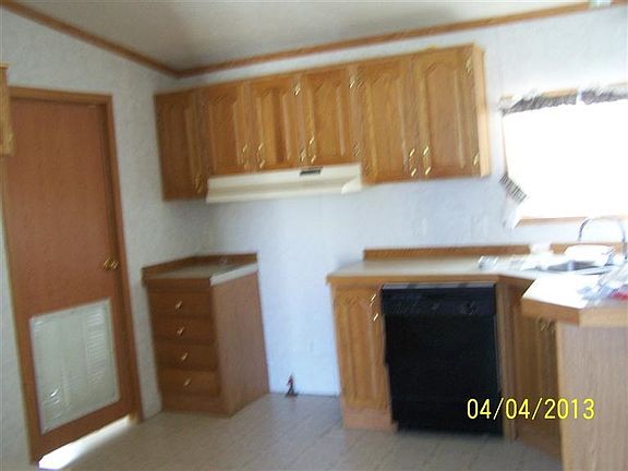 3rd image of 1608 Mulberry Cir