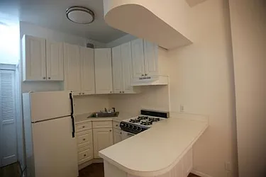 Rented by Metropolitan Realty