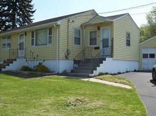 36 Edgehill Dr, East Haven, CT 06512