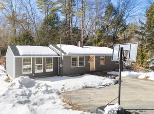 175 Sak Rd, Vernon, VT 05354