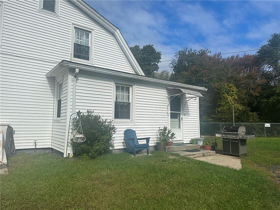 1st image of 160 Westerly Bradford Rd