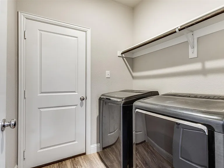 3725 Holley Ridge Way — Photo 23