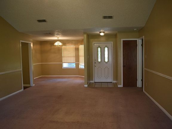 5th image of 704 Kim Ave
