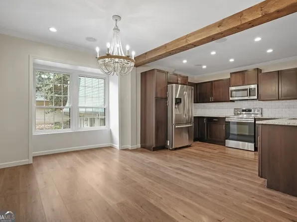 127 Woodmere Sq NW, Atlanta, GA 30327
