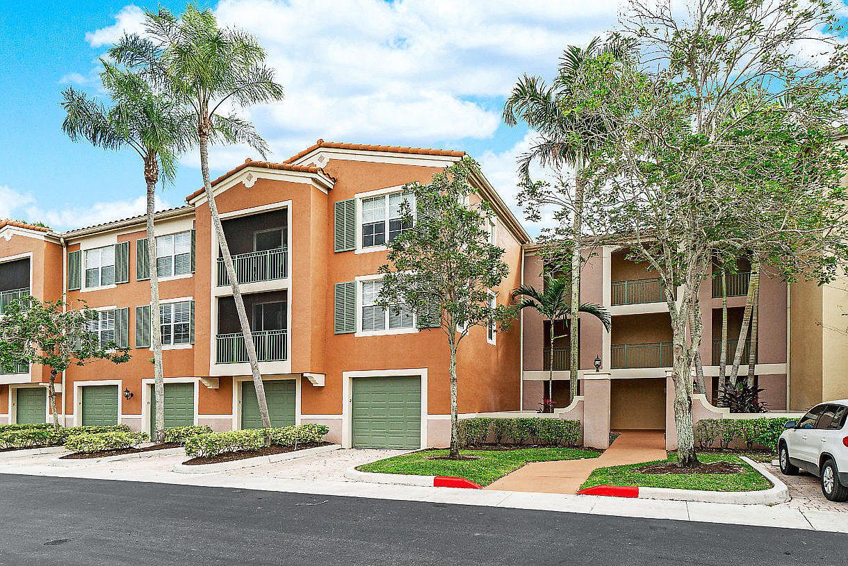 11740 Saint Andrews Place #308