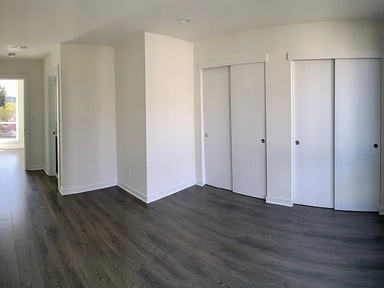 2210 S Charles St #A — Photo 16