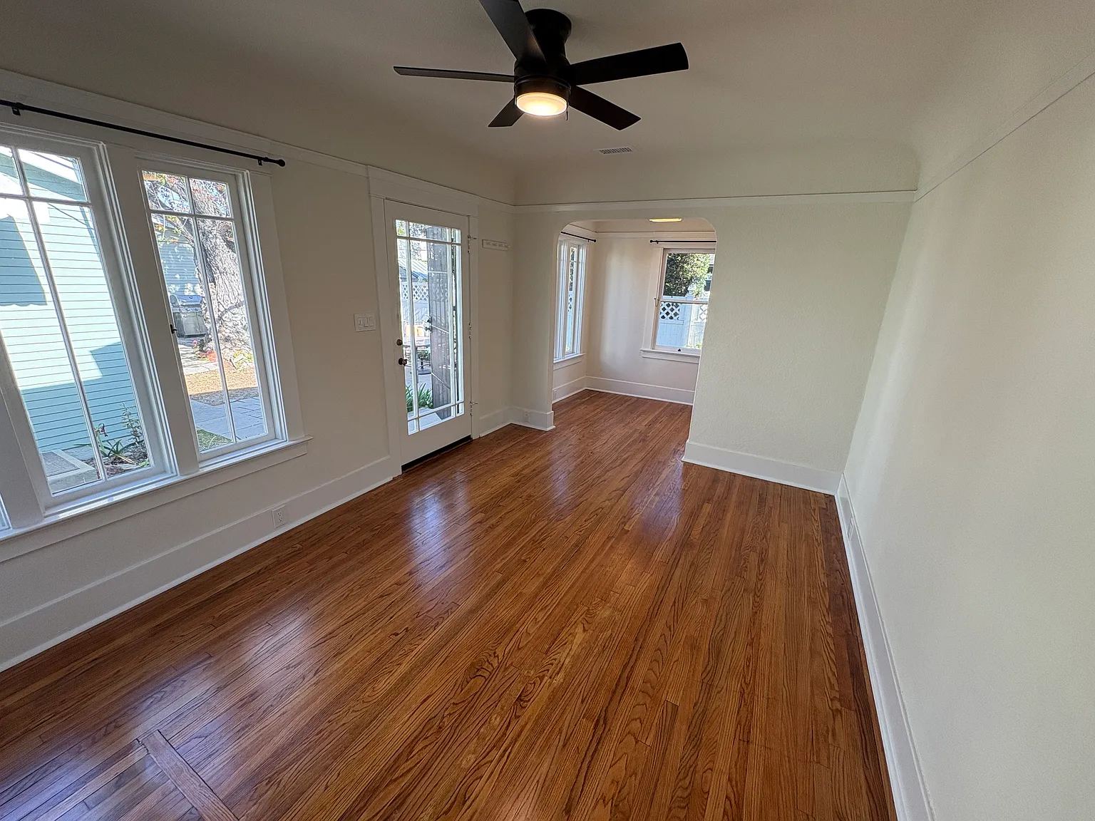 1 bed, 600 sqft, $2,695 — Photo 2