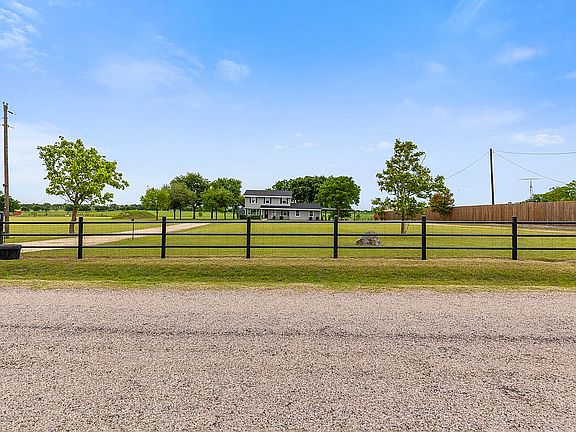 4th image of 1587 Goates Rd