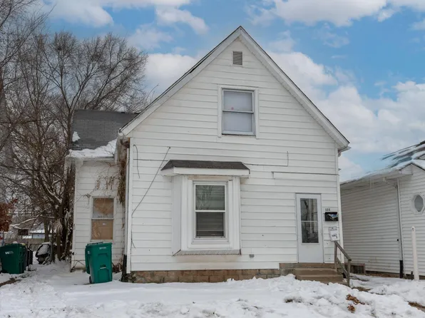 506 W Battell St, Mishawaka, IN 46545
