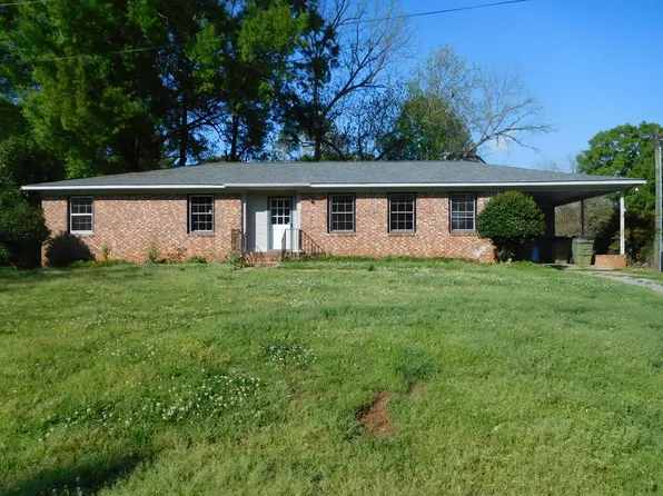 121 Robinhood Dr, Gaffney, SC 29340