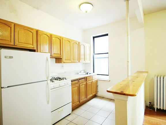 5th image of 545 W 144th St APT 11