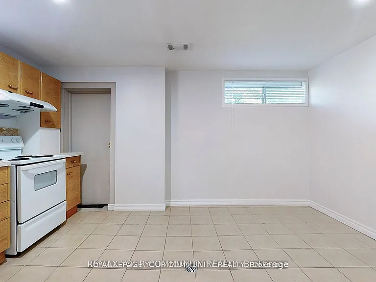 41 Shropshire Dr #BASEMENT — Photo 12