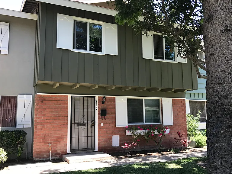 9660 Durham Dr — Photo 34