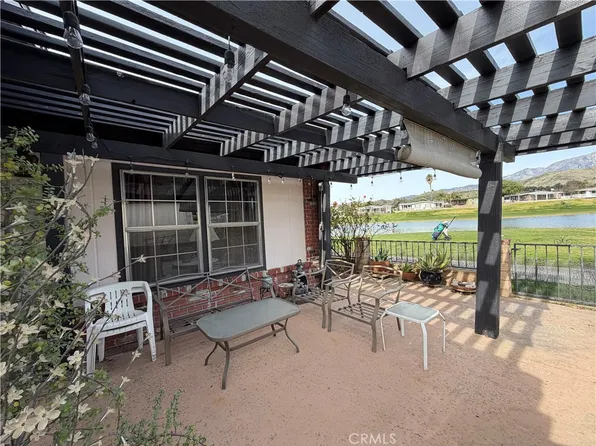 10500 Frontier Trl, Cherry Valley, CA 92223