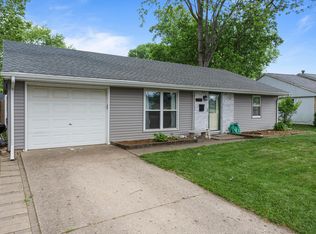 1606 Lincolnwood Dr, Urbana, IL