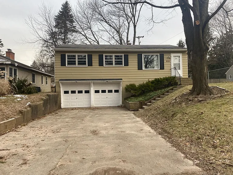 825 Orlando Ave SE — Photo 16