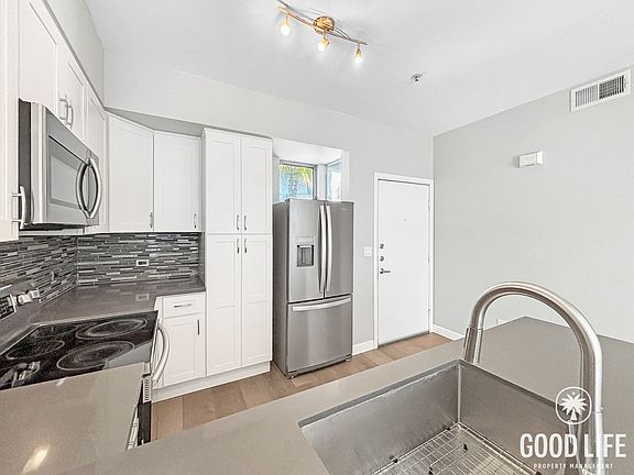 5th image of 101 Market St Unit 319