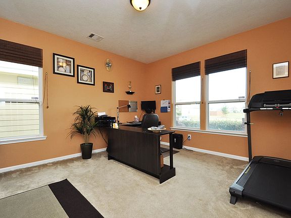 3rd image of 4311 N Vineyard Meadow Ln