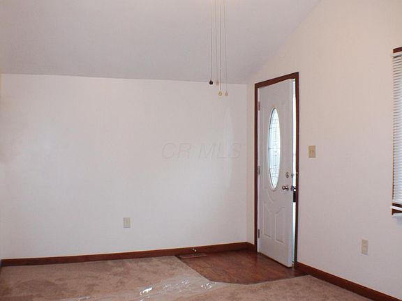 4th image of 1634 Humphrey Ave