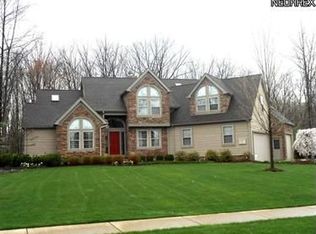 3257 Linden Pl, Canfield, OH