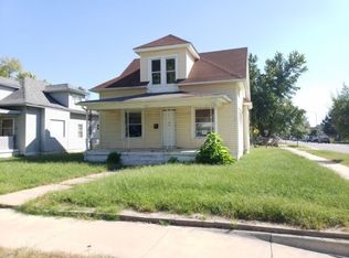 501 E 6th Ave, Hutchinson, KS 67501