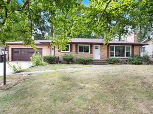 4747 Poinsettia Ave SE, Kentwood, MI 49508